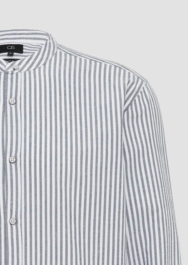 Regular Fit: Stehkragenhemd aus gestreiftem Oxford