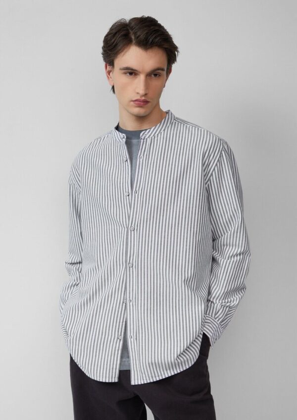Regular Fit: Stehkragenhemd aus gestreiftem Oxford