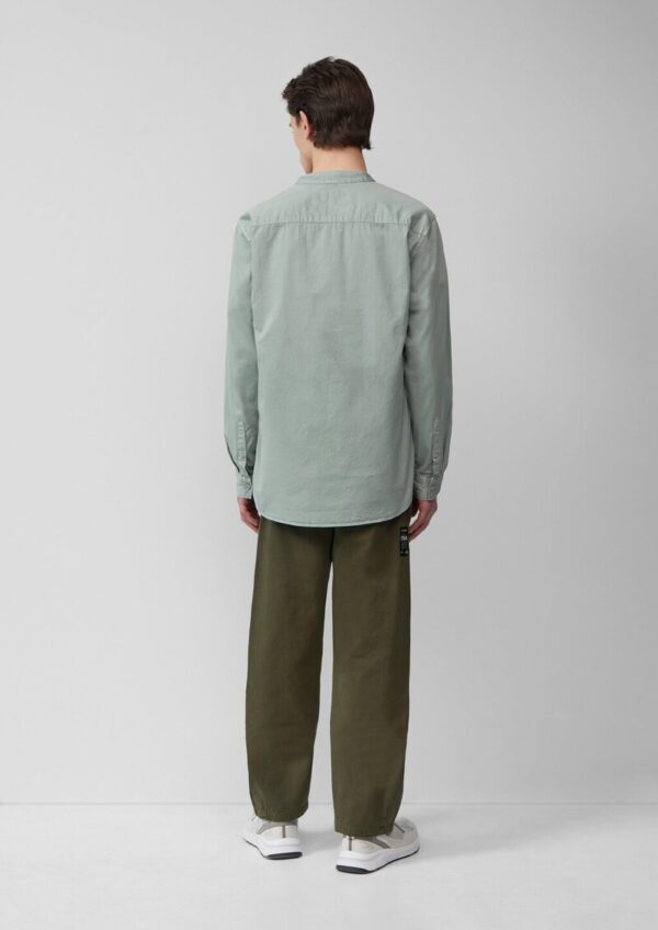 Regular Fit: Gewaschenes Stehkragenhemd mit Logo-Stickerei