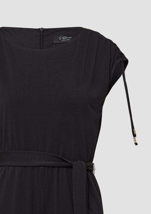 Jumpsuit aus Modalmix mit U-Boot-Ausschnitt