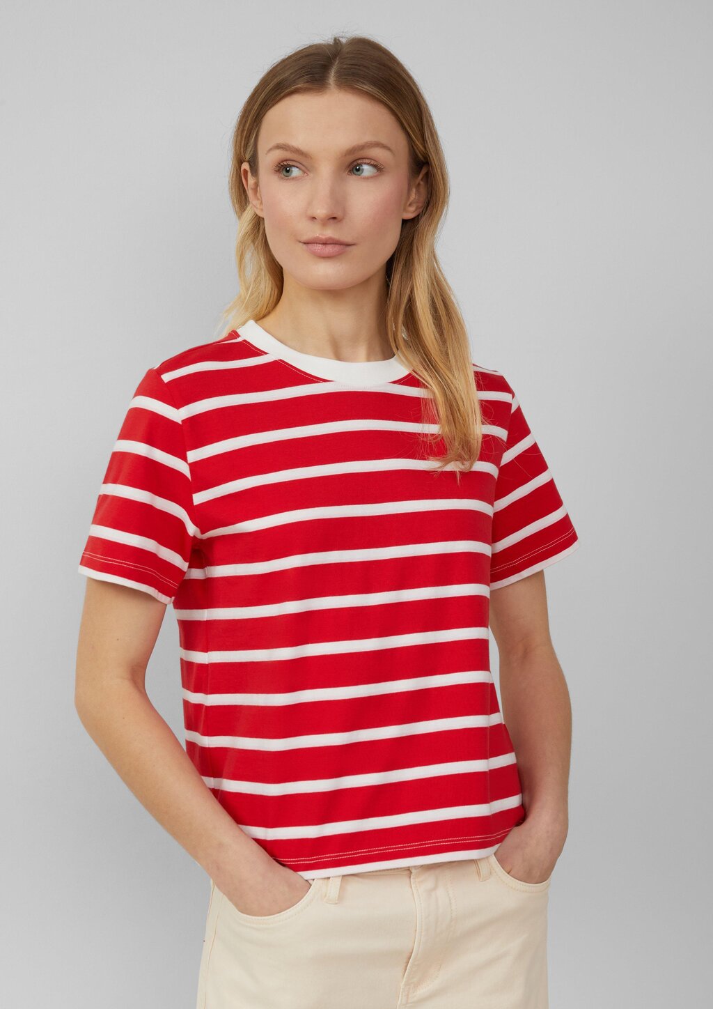 Verkürztes Baumwoll-T-Shirt mit Streifen