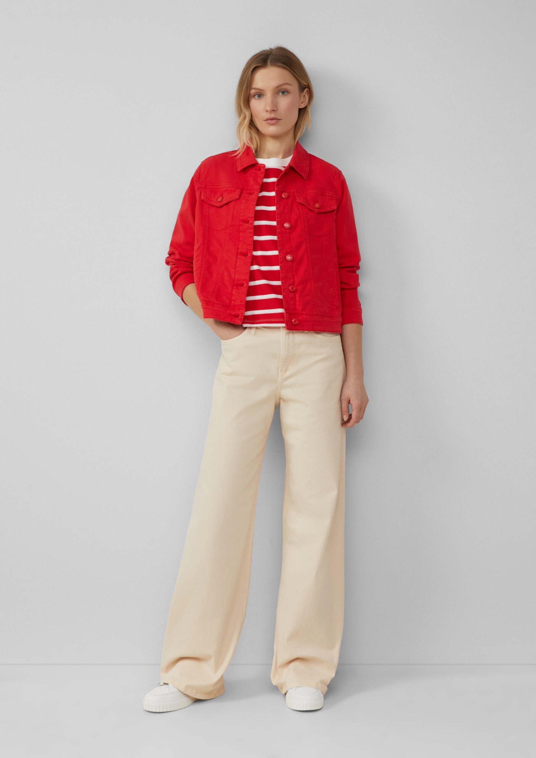 Verkürztes Baumwoll-T-Shirt mit Streifen