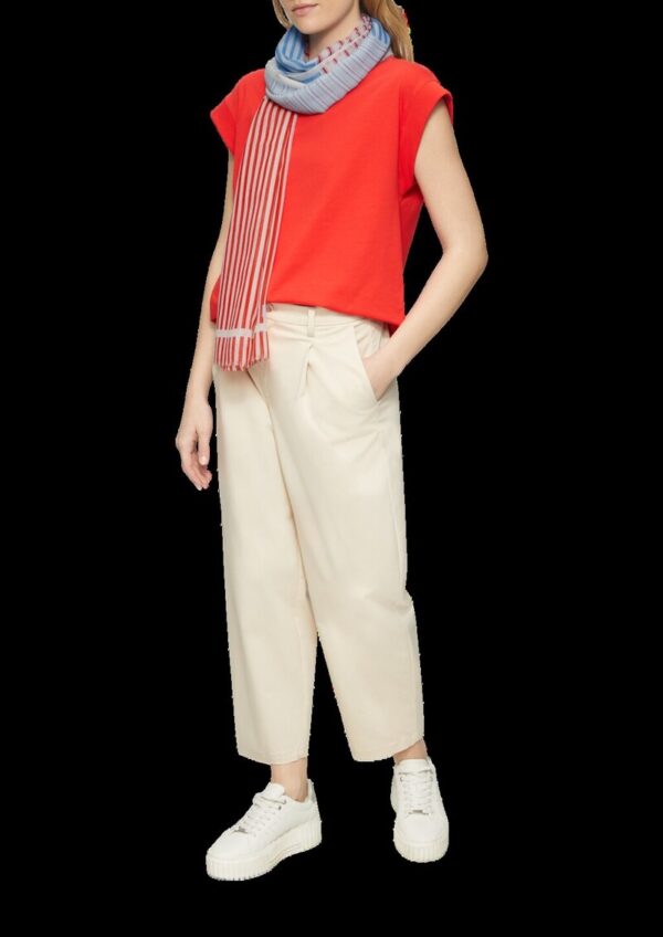 Gestreifter Schal aus Webware