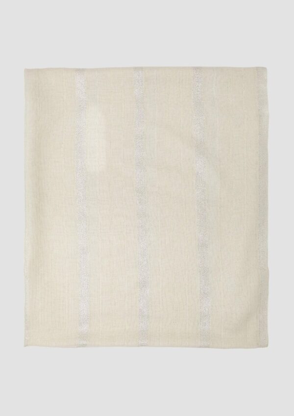 Schal mit Glitzergarn und Fransen