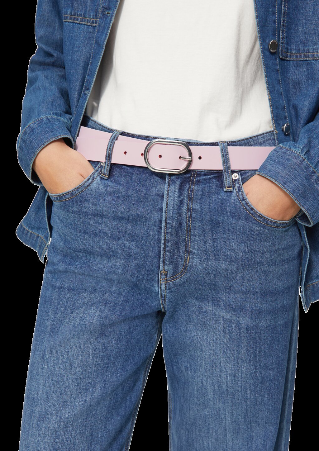 Ledergürtel mit ovaler Schließe