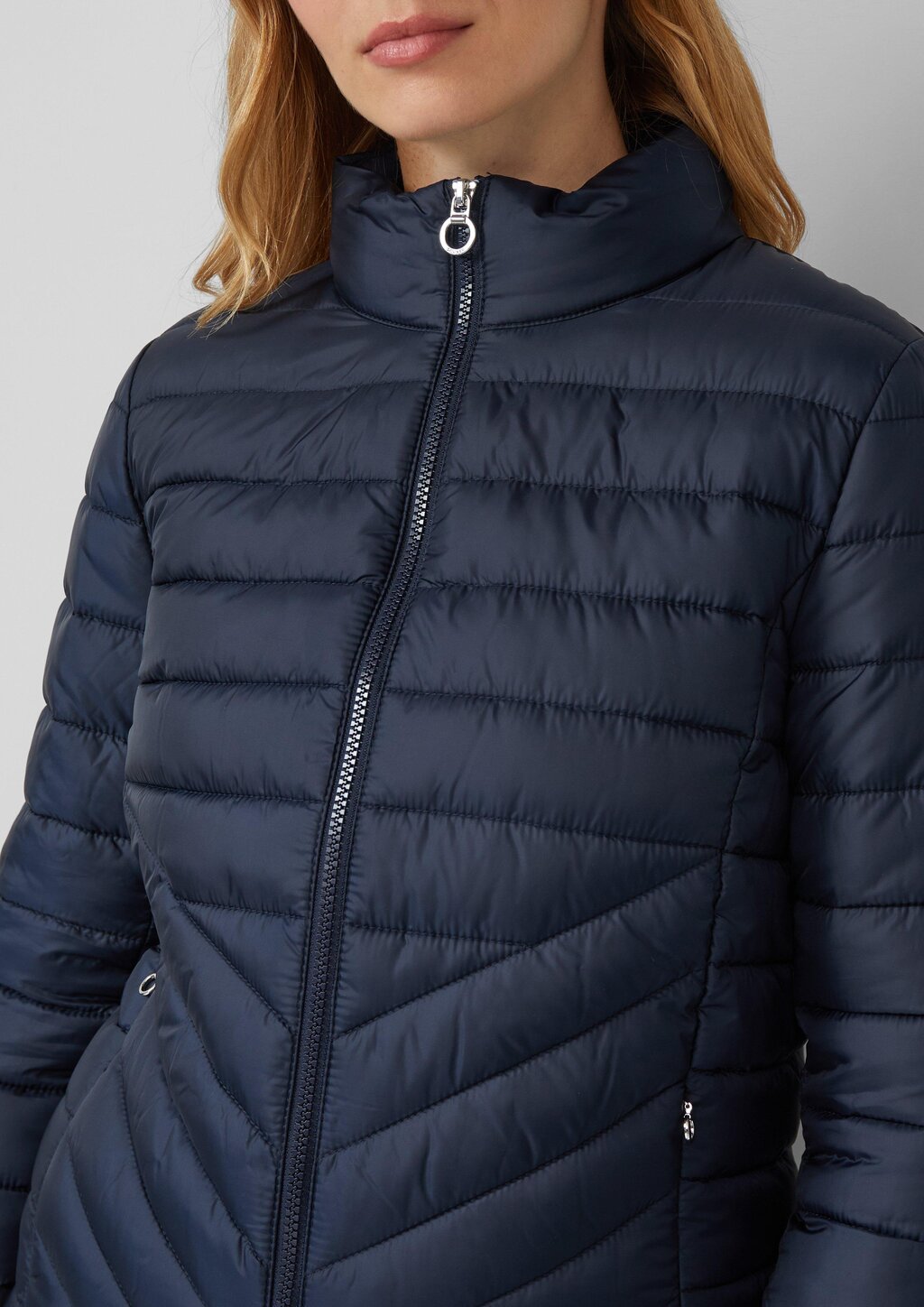Leichte Steppjacke mit Pack-Funktion