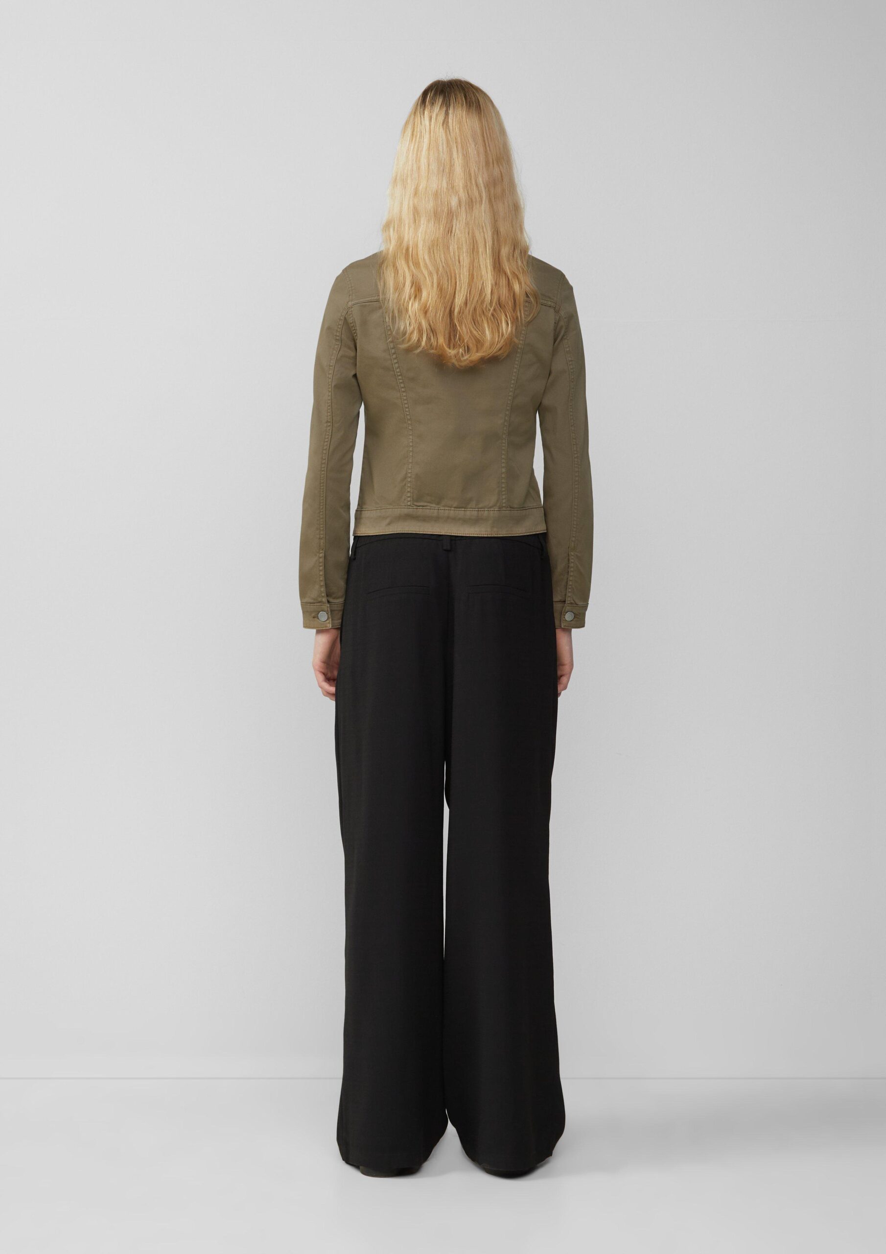 Jeansjacke im Slim Fit