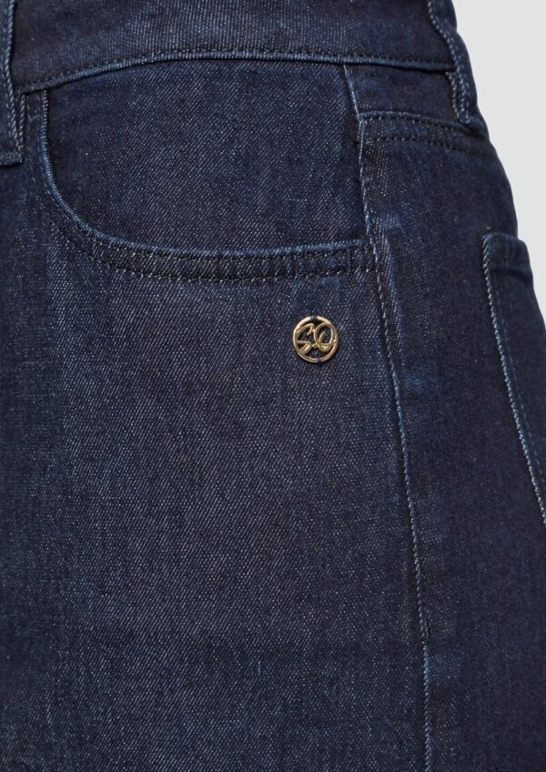 Midirock aus Denim mit Schlitz vorne