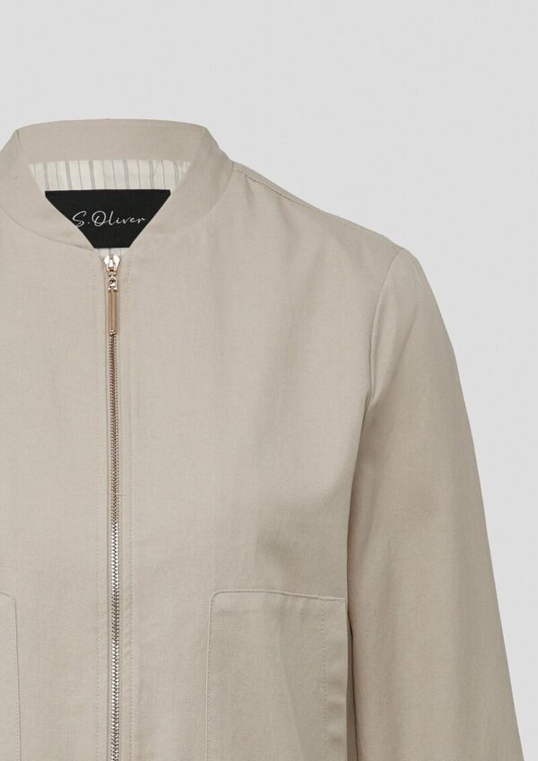 Kurzer Blouson im Relaxed Fit mit Futter