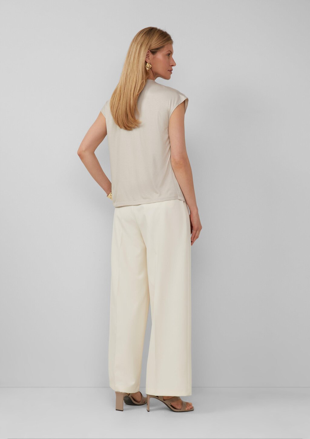 Blusenshirt im Fabricmix mit V-Ausschnitt