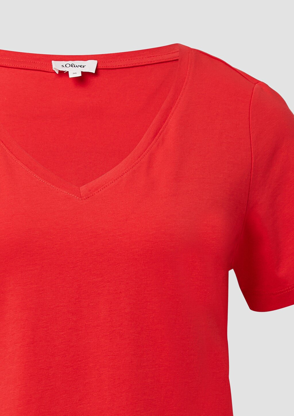 T-Shirt mit V-Ausschnitt