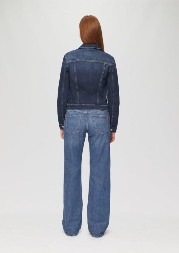 Schmal geschnittene Denimjacke in authentischer Waschung