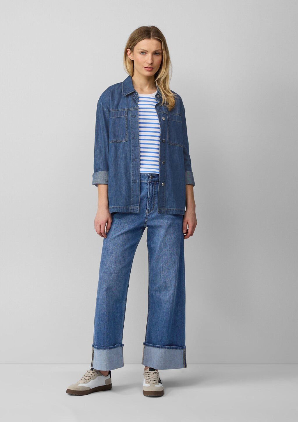 Elastisches Top mit Rippstruktur