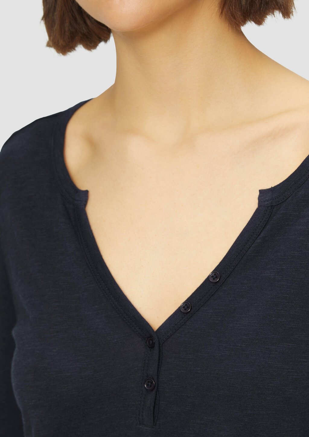 Langarmshirt mit Henley-Ausschnitt und Flammgarnstruktur