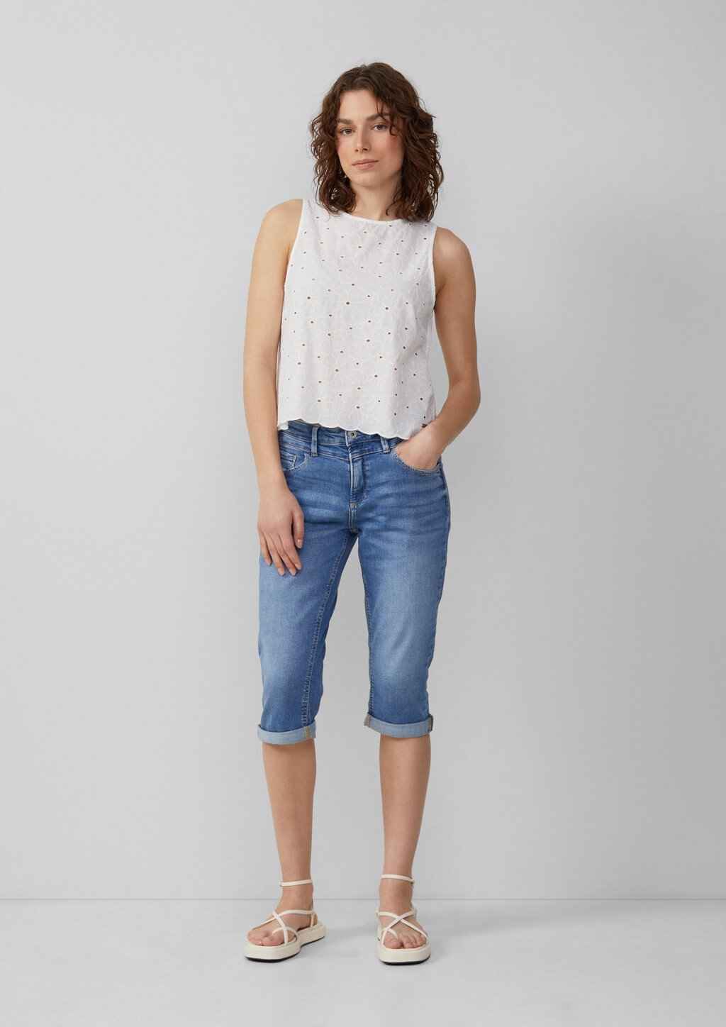 Jeans Catie / Slim Fit / Mid Rise / Capri Length