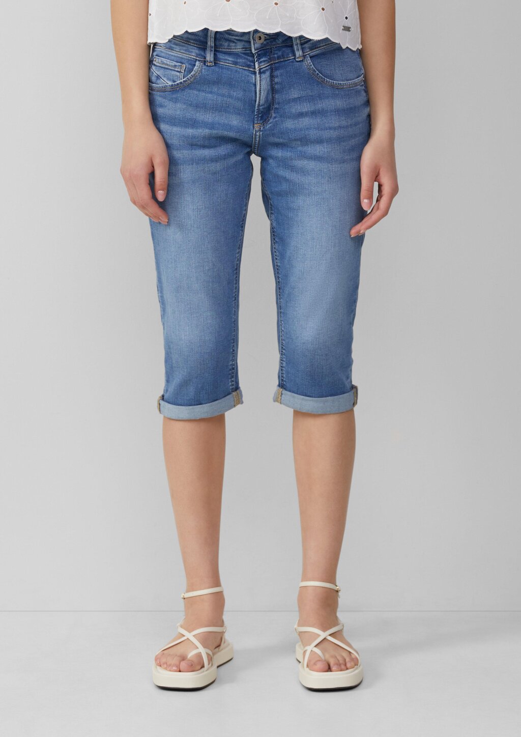 Jeans Catie / Slim Fit / Mid Rise / Capri Length