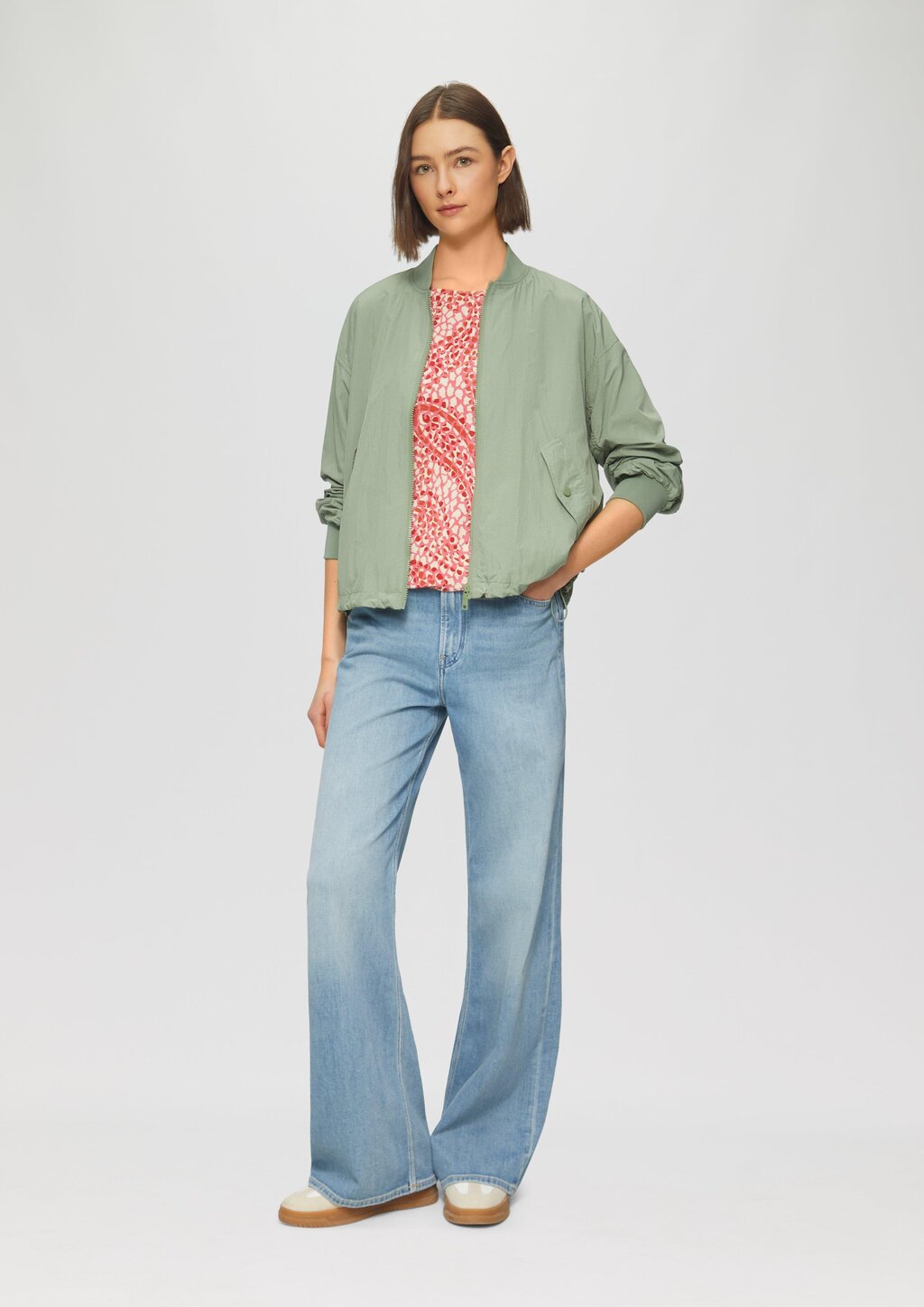 Shirt aus Viskosestretch in O-Shape