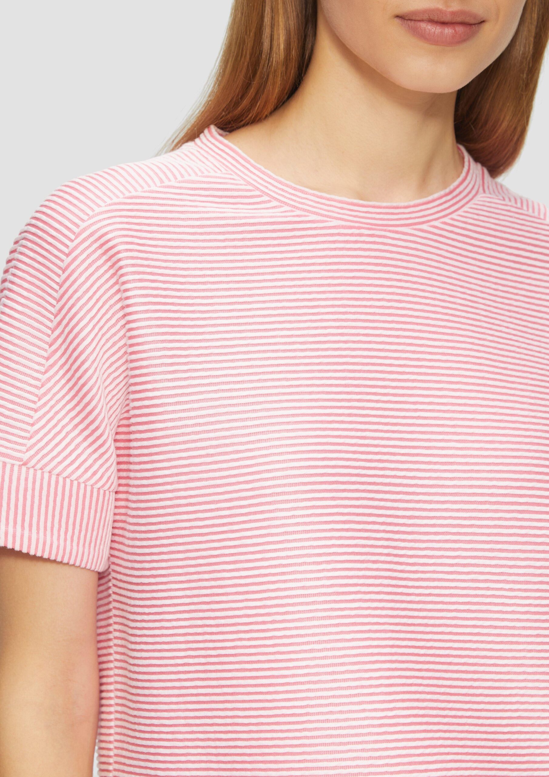 T-Shirt mit Strukturstreifen im Relaxed Fit