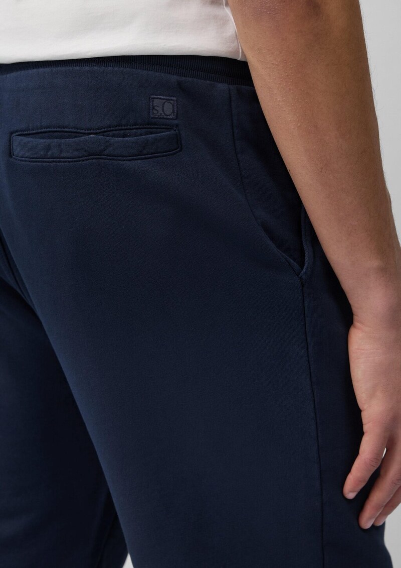 Detroit: Sweat-Bermuda im Relaxed Fit mit Garment Dye