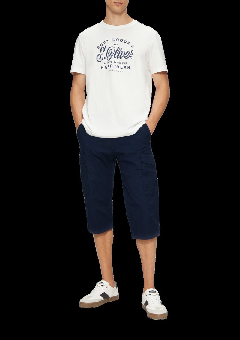 File: Strukturierte Bermuda im Relaxed Fit in 3/4-Länge