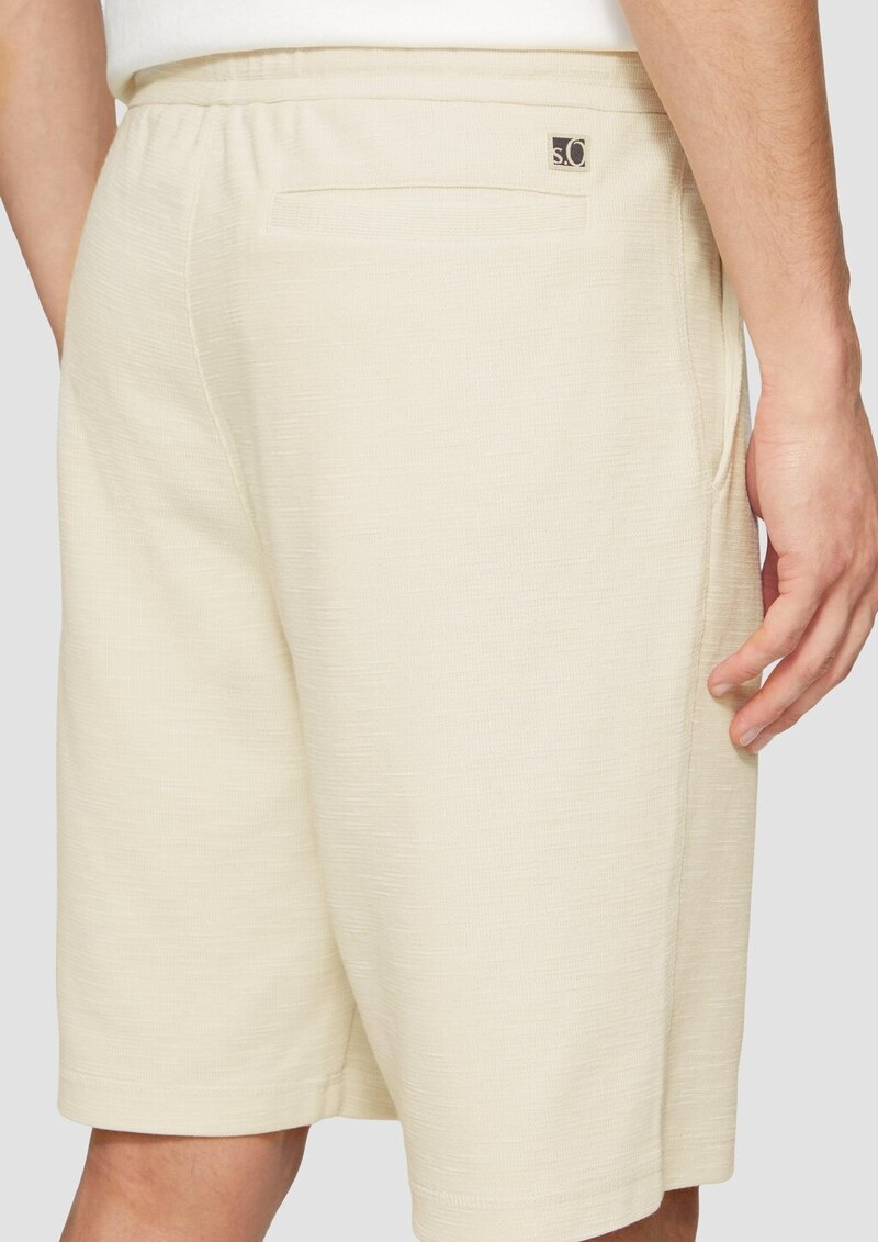 Detroit: Strukturierte Sweat-Bermuda im Relaxed Fit