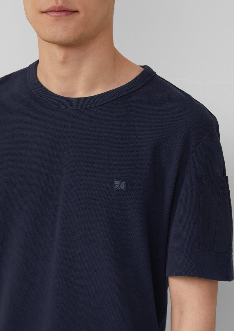 T-Shirt aus Piqué mit Ärmeltasche