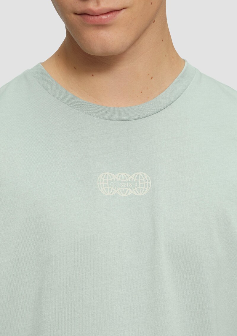 Basic Rundhals T-Shirt mit Frontprint