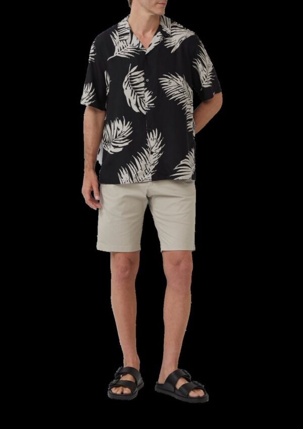 Resort Fit: Kurzarmhemd aus Viskosemix