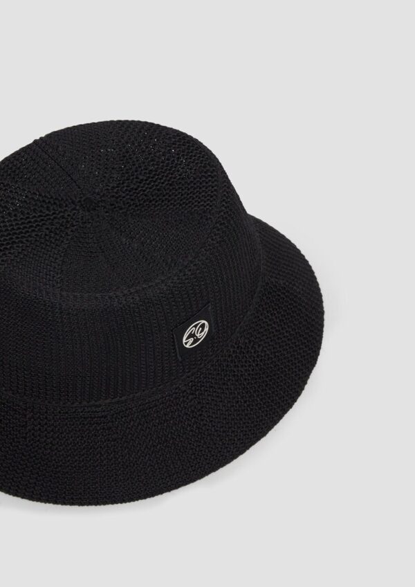 Geflochtener Fischerhut mit Logo-Patch