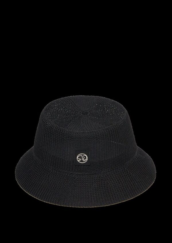 Geflochtener Fischerhut mit Logo-Patch