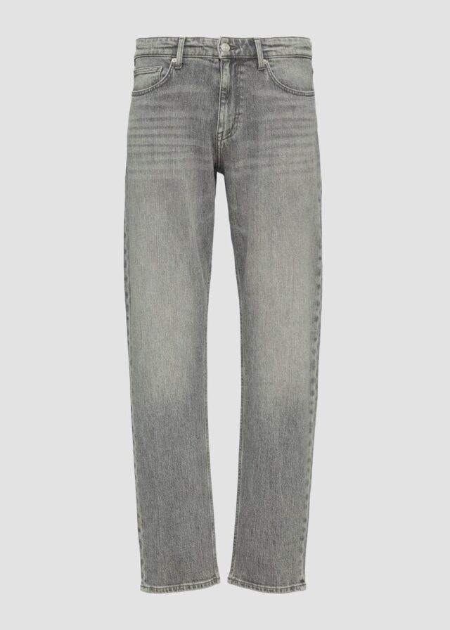 Jeans Pete / Regular Fit / Mid Rise / Straight Leg
