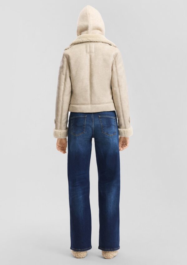 Kurze Jacke in Lammfelloptik