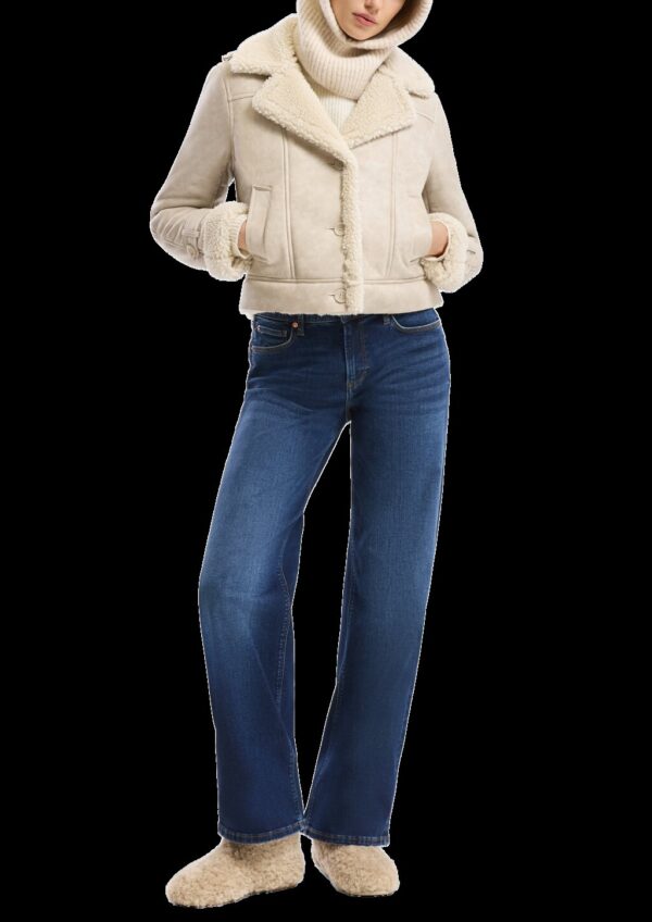 Kurze Jacke in Lammfelloptik