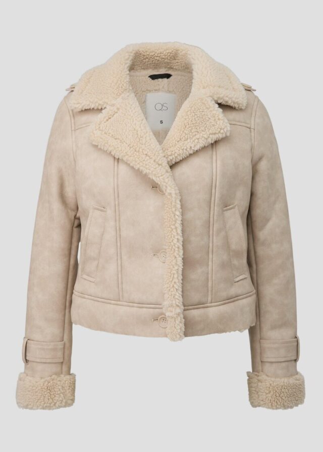 Kurze Jacke in Lammfelloptik