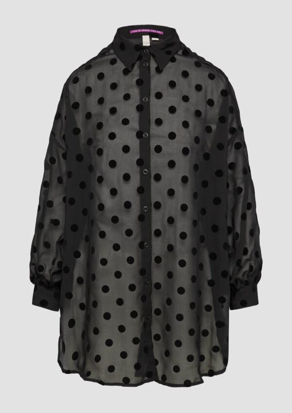 Transparente Longbluse mit seitlichen Schlitzen