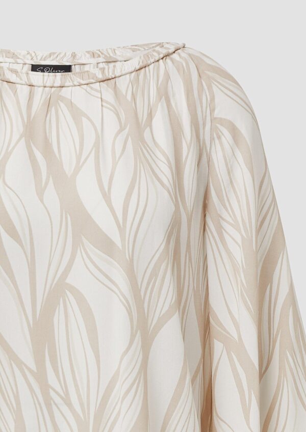 Viskosebluse mit weiten 3/4-Ärmeln und Kragen-Detail