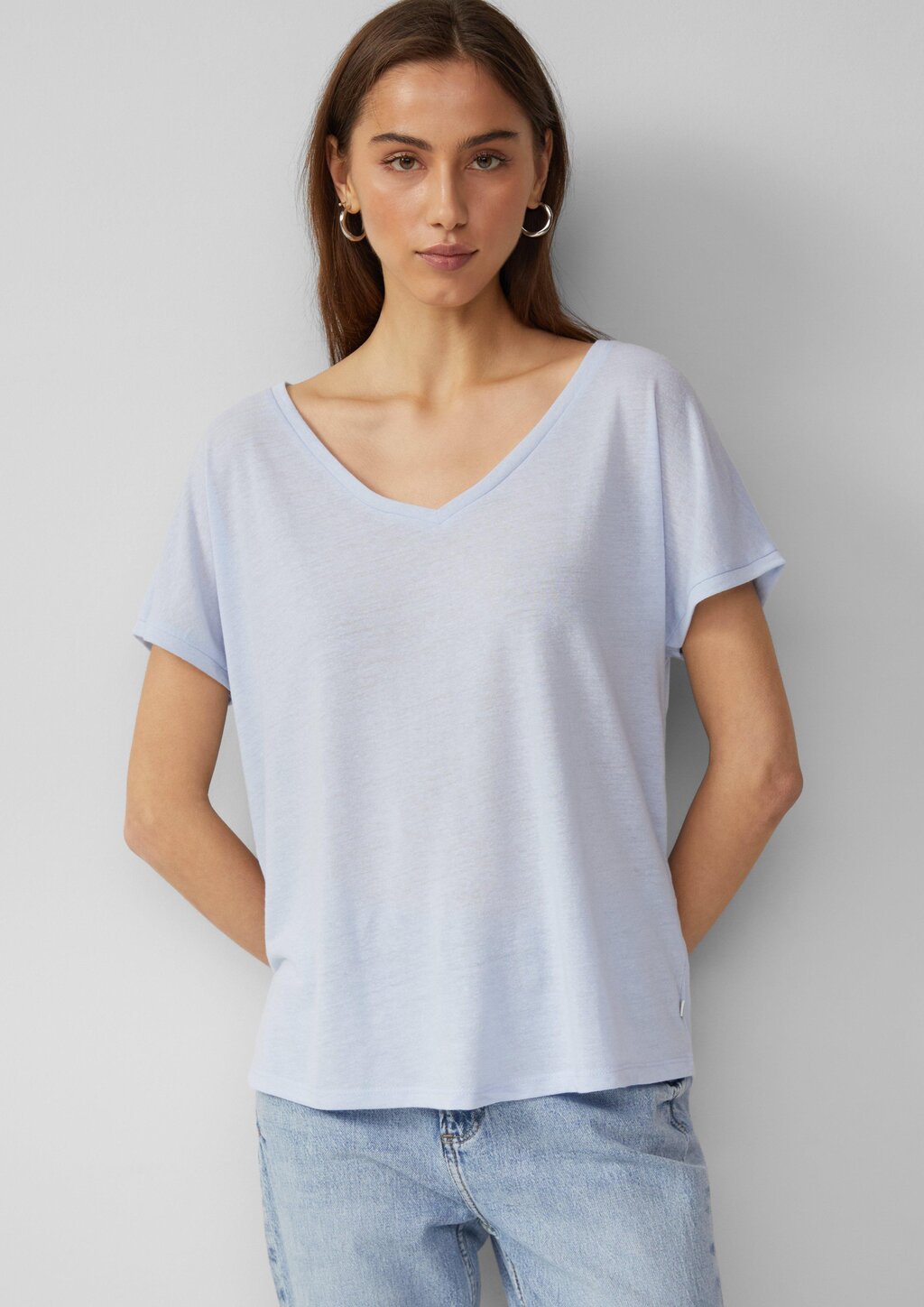 Locker geschnittenes T-Shirt aus Leinenmix