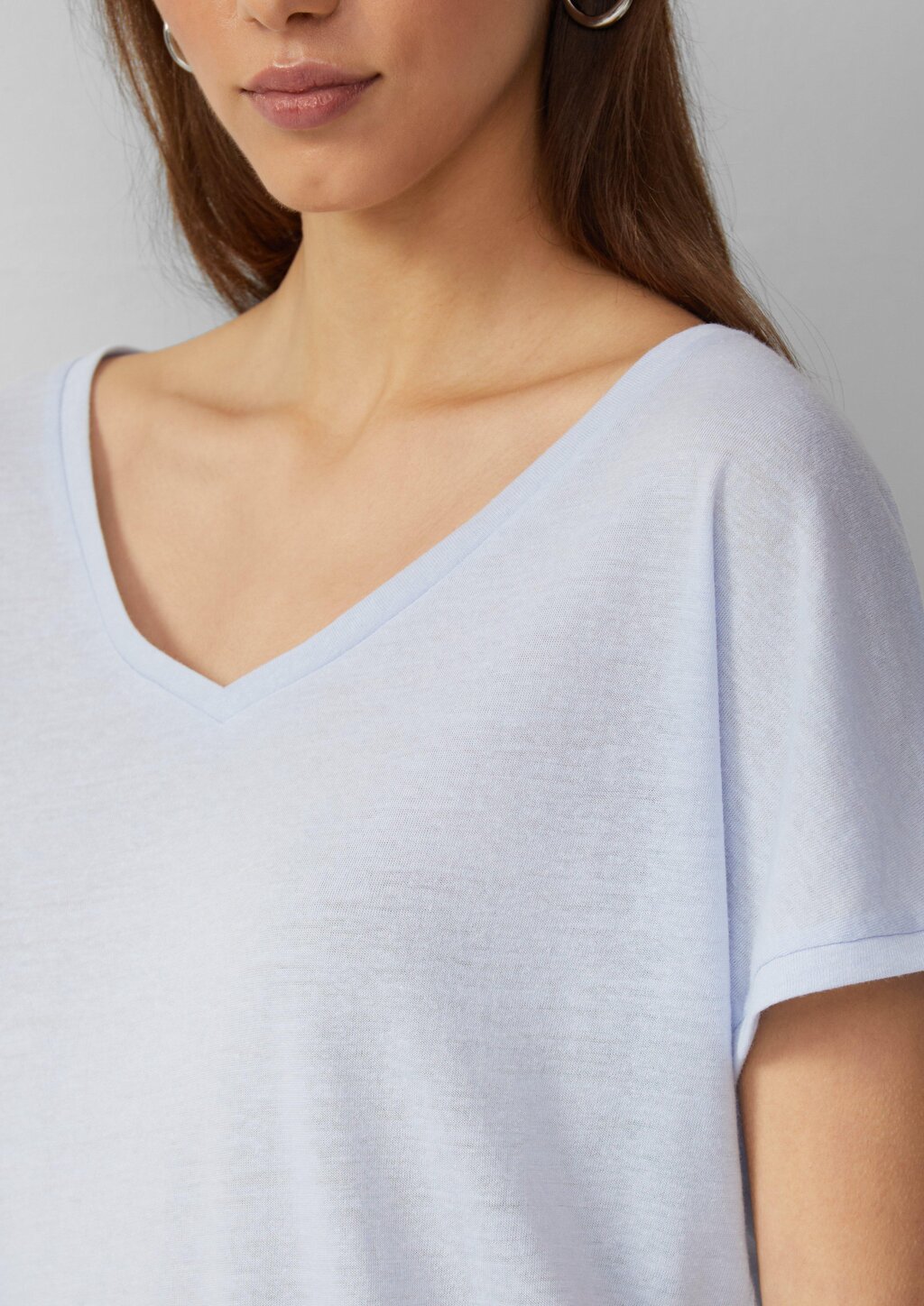 Locker geschnittenes T-Shirt aus Leinenmix