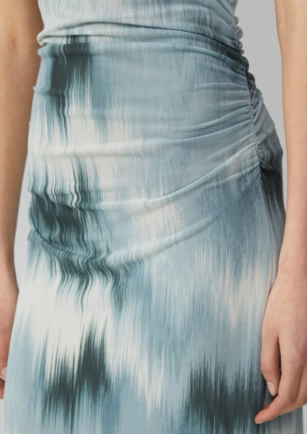 Schmal geschnittenes Meshkleid mit All-over-Print