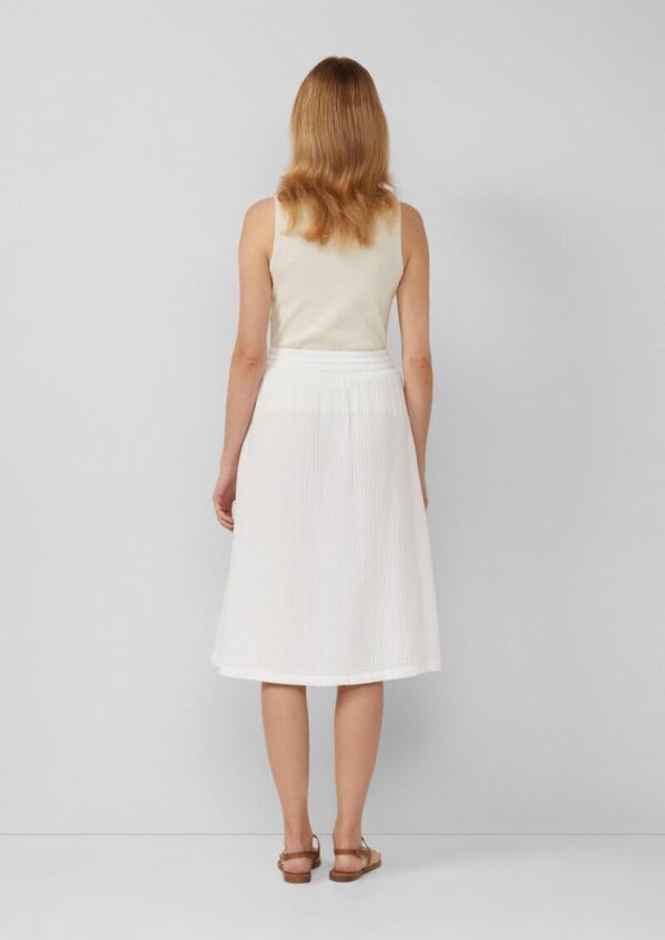 Strukturierter Musselinrock mit seitlichem Schlitz