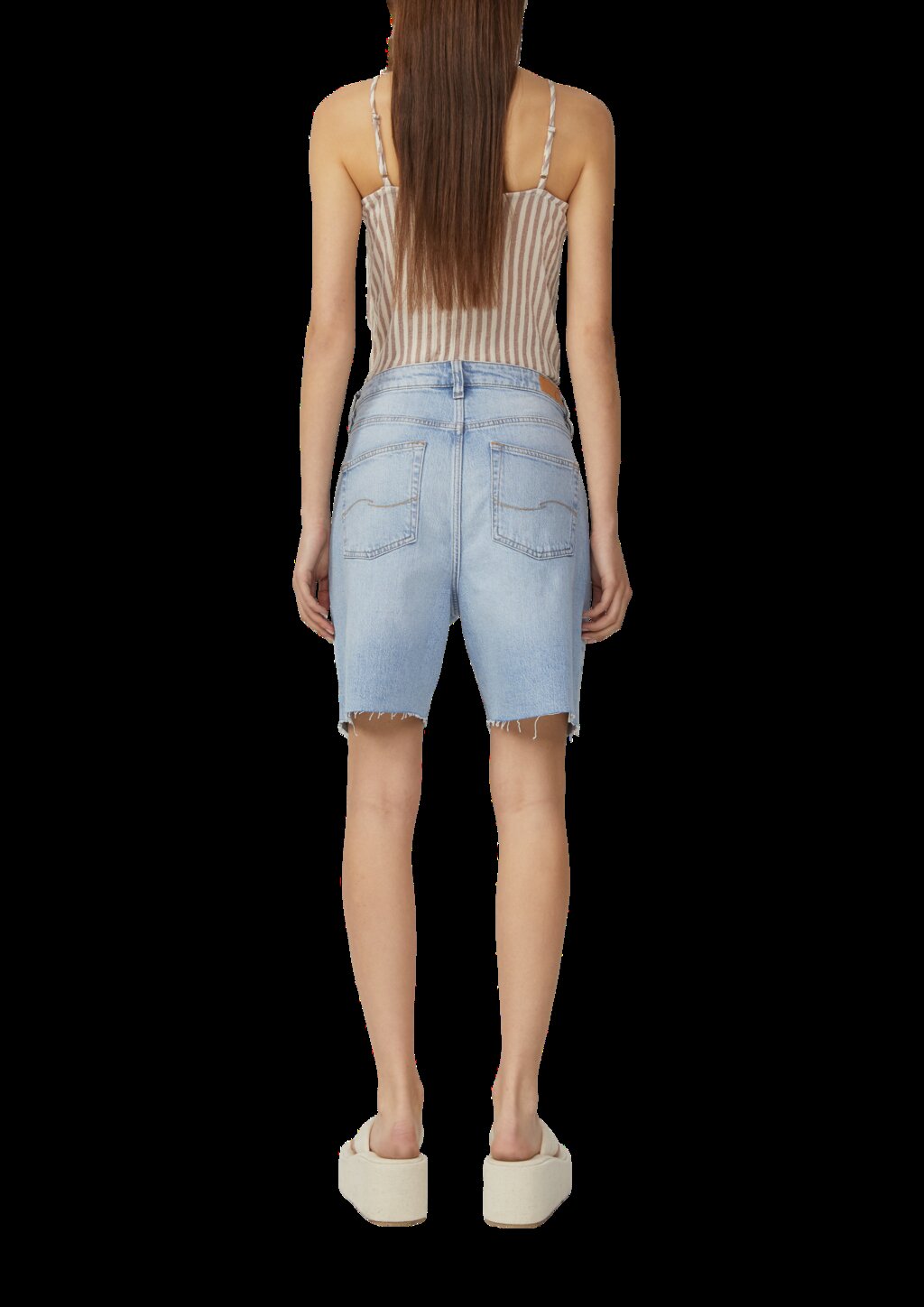 Jeans Mom / Relaxed Fit / High Rise