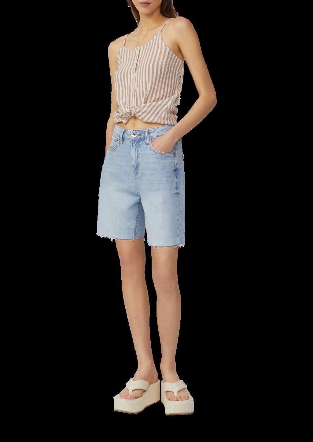 Jeans Mom / Relaxed Fit / High Rise