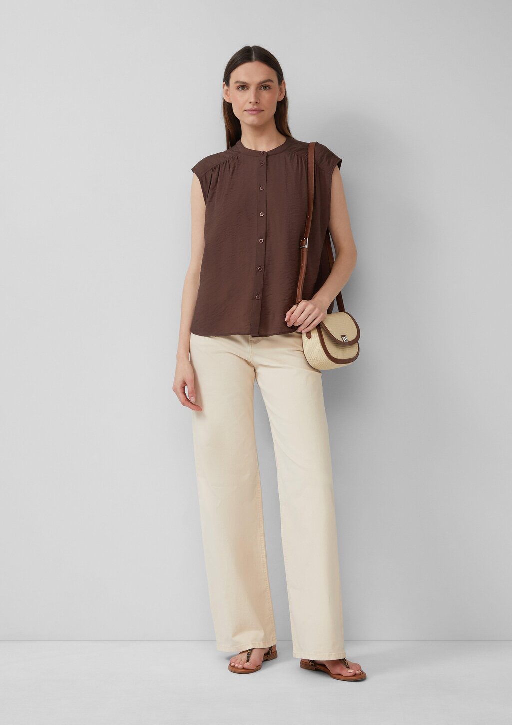 Weites Blusentop mit Raffung und Spitzen-Detail