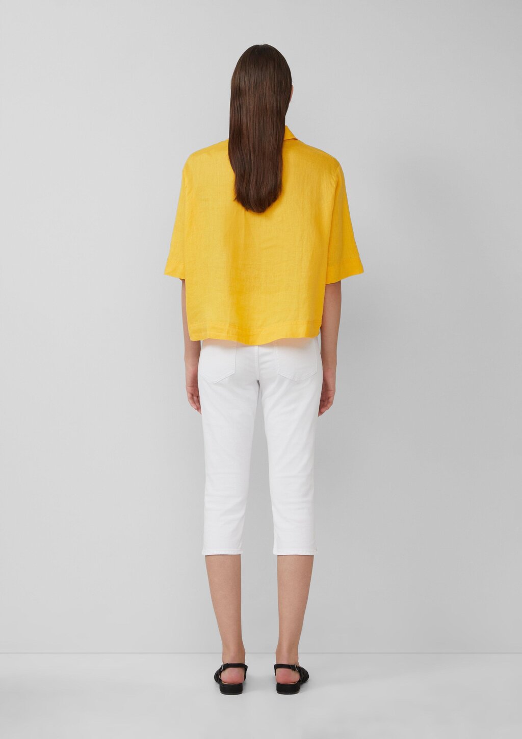 Kurzarmbluse aus Leinen im Relaxed Fit