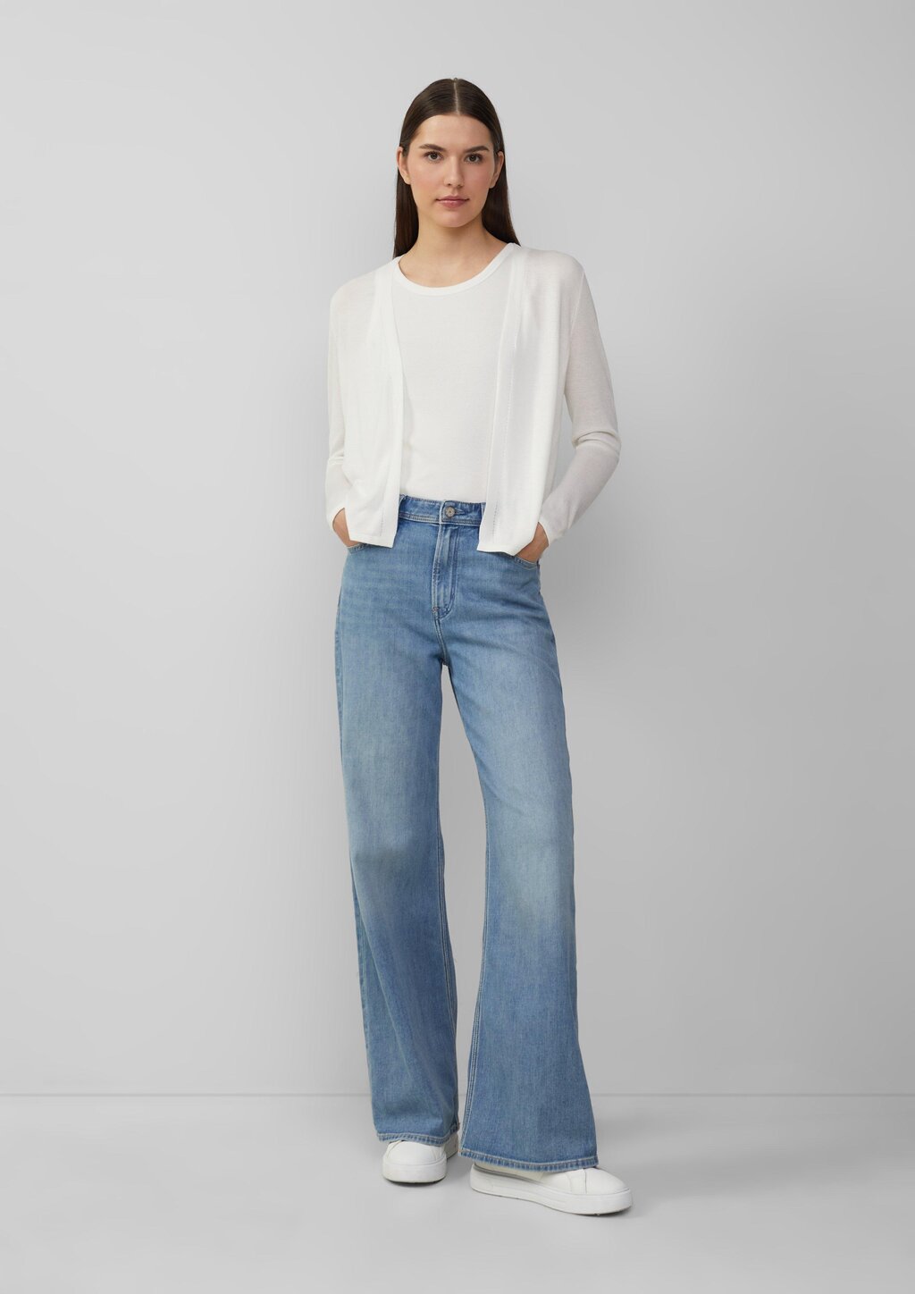 Leichte Strickjacke aus Viskose