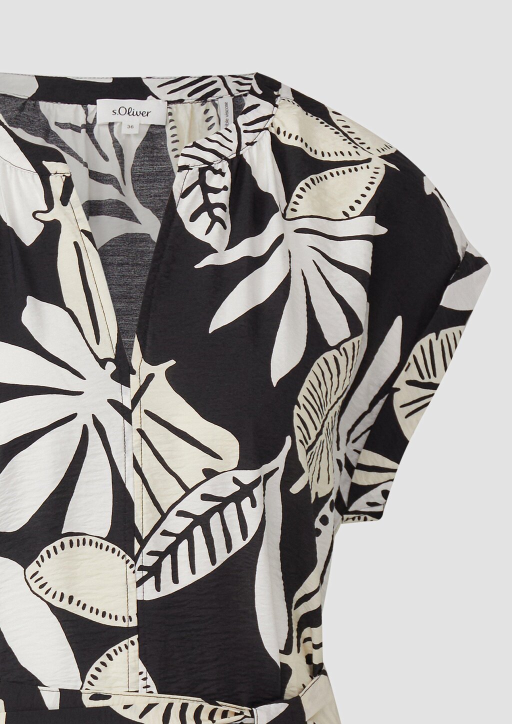 Kurzes Kleid aus Viskosemix im Relaxed Fit