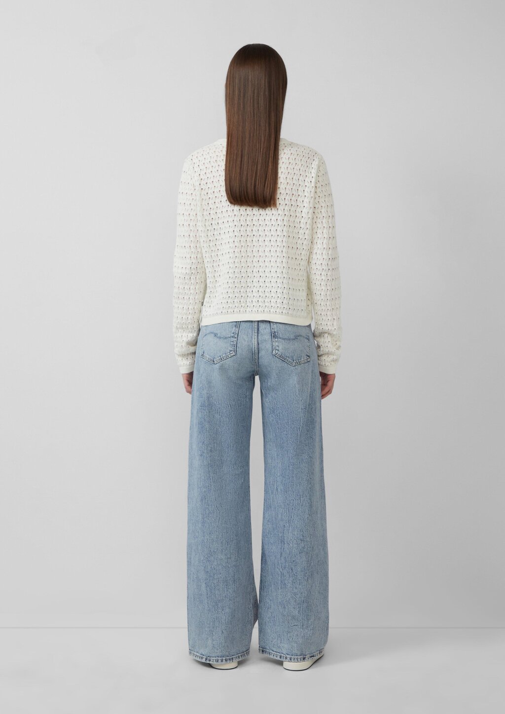 Leichter Baumwollpullover mit Ajourmuster