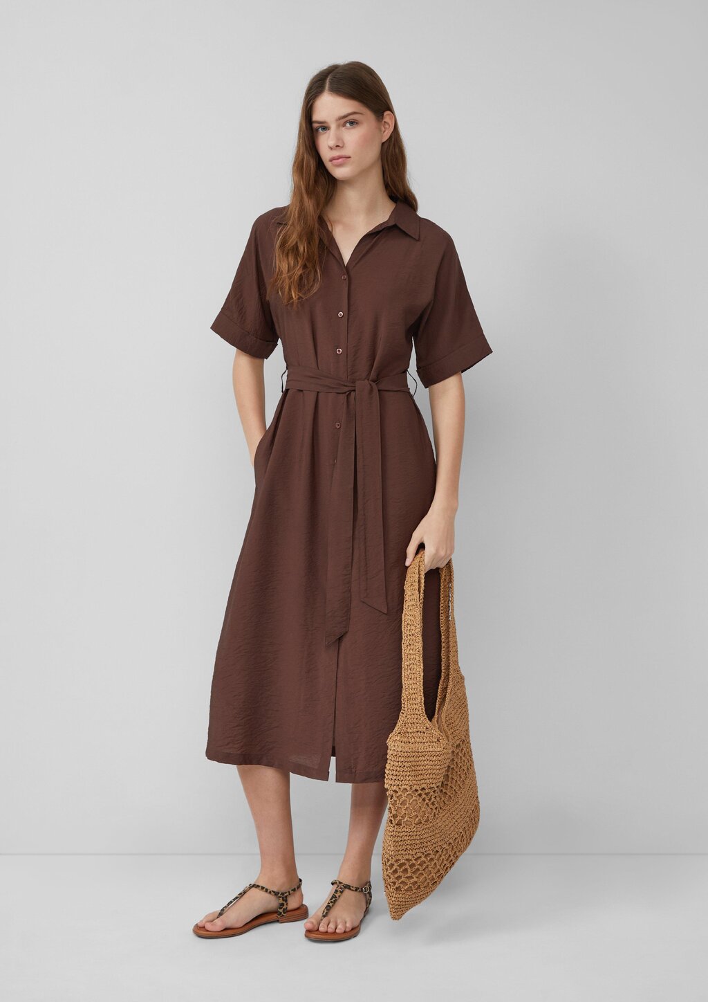 Hemdblusenkleid aus Viskosemix mit Eingrifftaschen