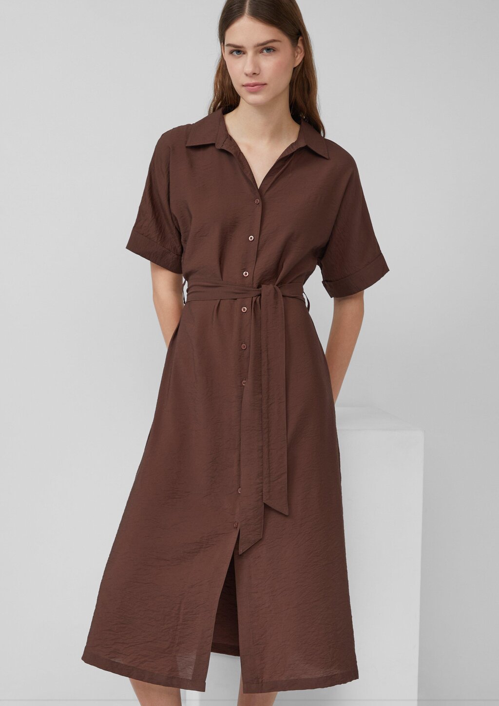 Hemdblusenkleid aus Viskosemix mit Eingrifftaschen