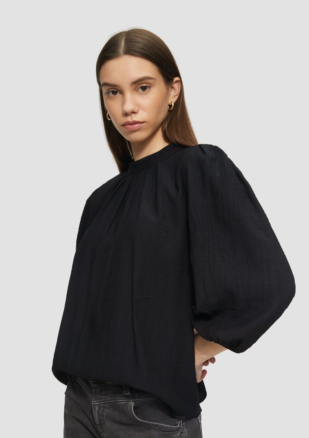 Viskosemix-Bluse mit Crinkle-Struktur